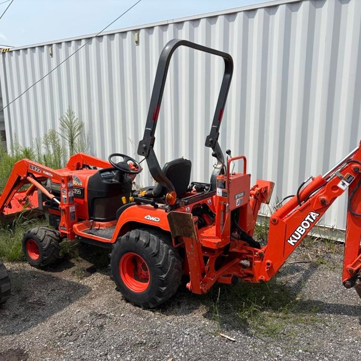 KUBOTA BX22