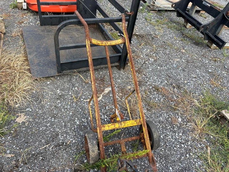 barrel-hand-truck-image-1