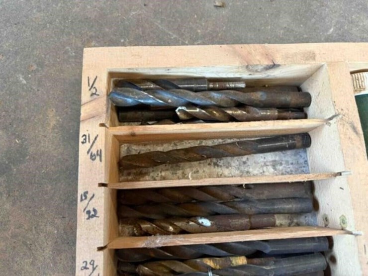 assort-of-drill-bits-image-3