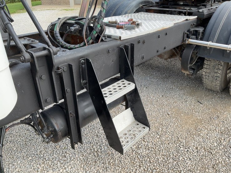 2008-kenworth-t800-image-20