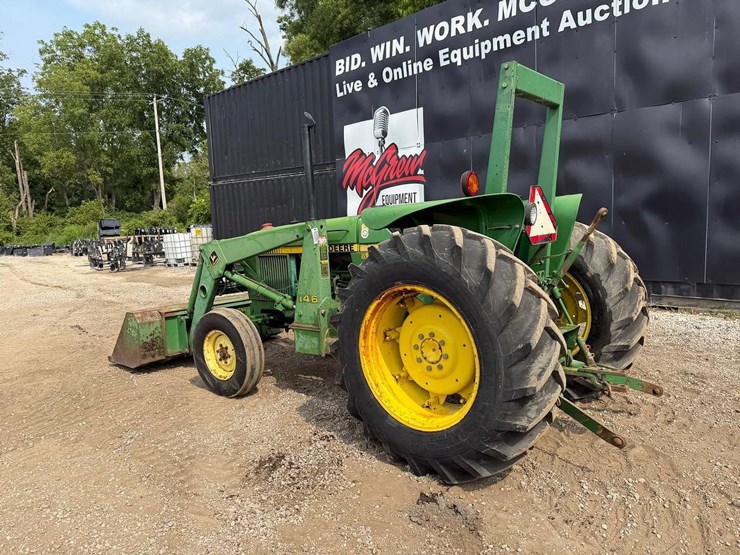 john-deere-2350-image-2