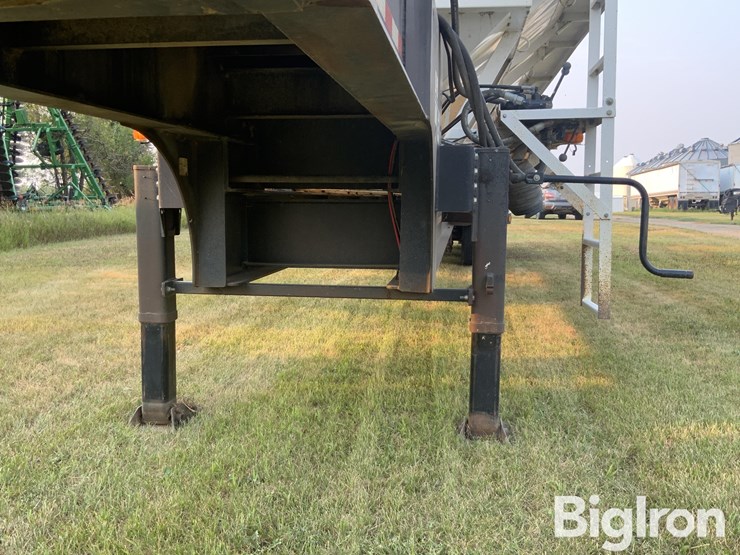 2008-behnke-45’-tri/a-trailer-w/willmar-side-shooter-box-image-14