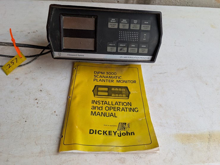 dickey-john-planter-monitor.-#257-image-1