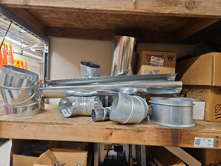 quantity-of-assorted-plumbing-supplies-image-9