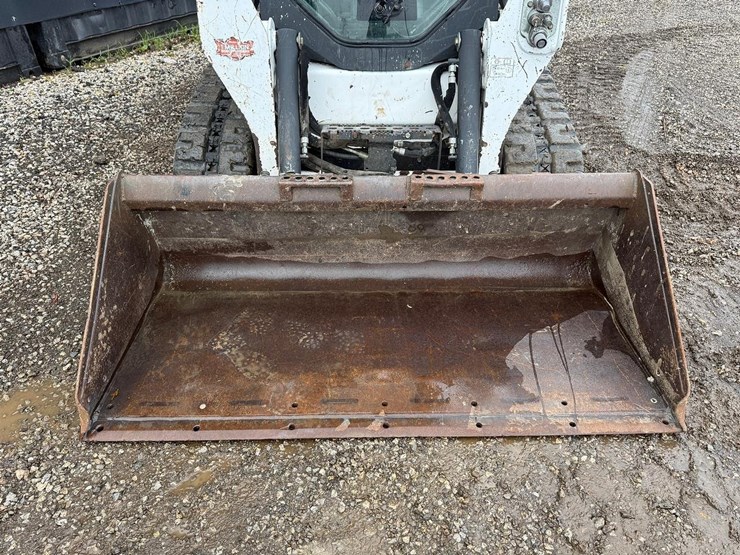 2014-bobcat-t590-image-9