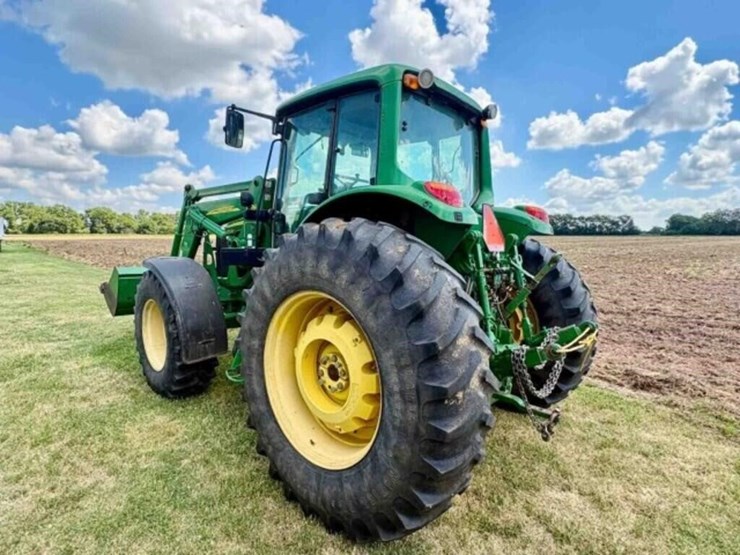 2013-john-deere-7330-image-3