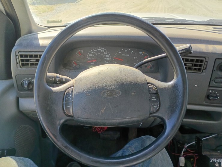 2002-ford-f450-image-41