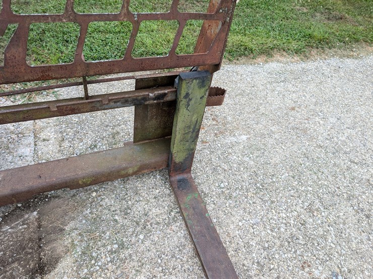 pallet-forks-image-9