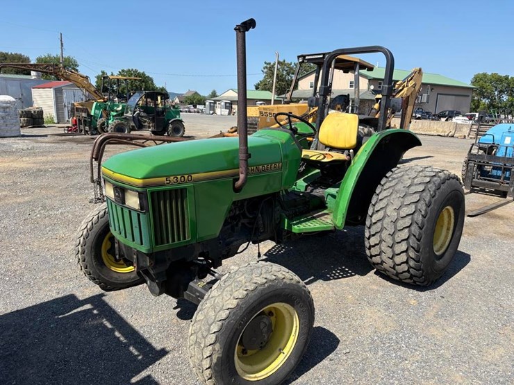 john-deere-5300-image-2