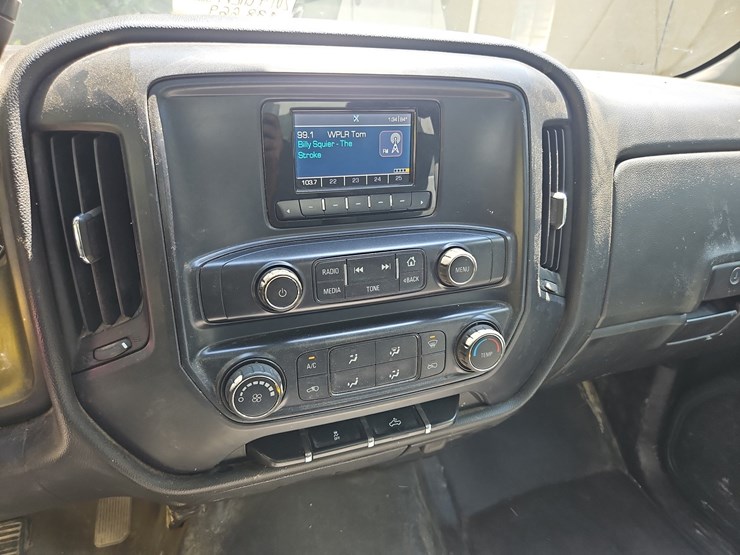 2014-chevrolet-silverado-1500-image-19
