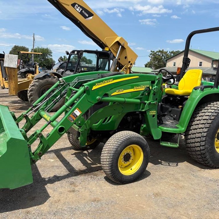 JOHN DEERE 4120