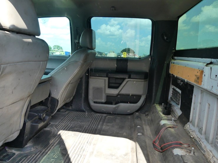 2017-ford-f350-xl-image-9