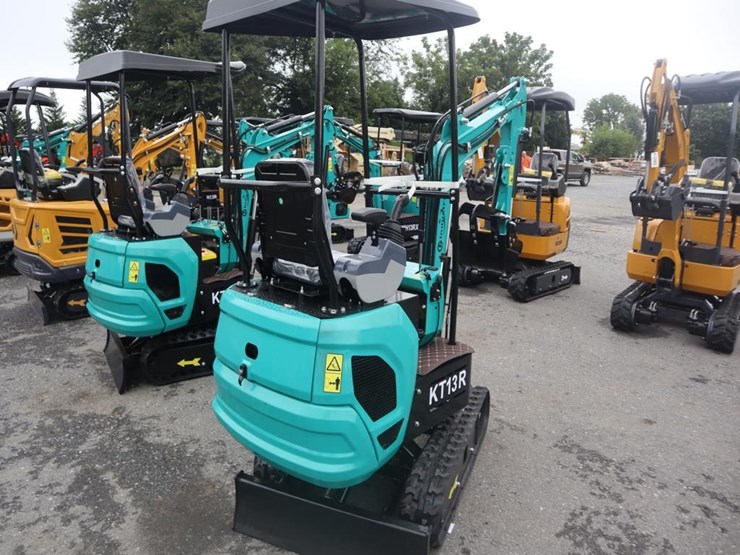 cfg-kt13r-mini-excavator-image-6