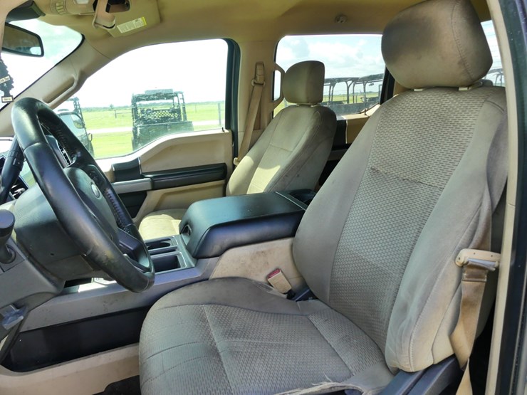 2019-ford-f150-image-13