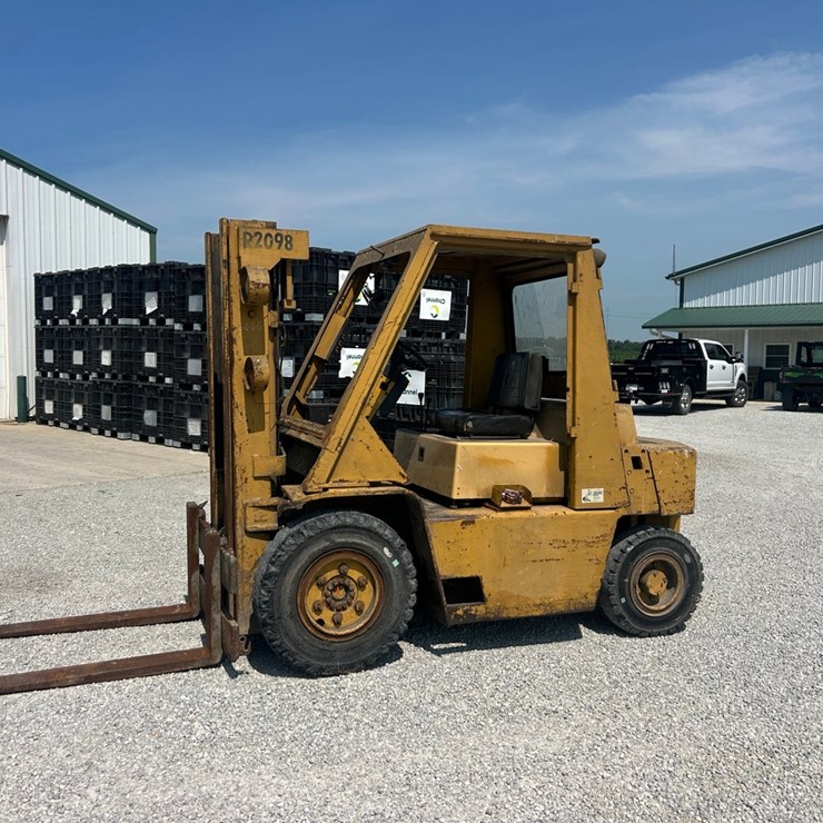 Cat Forklift