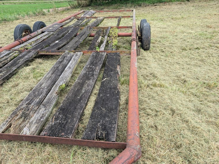 danahue-928-s-planter-trailer-image-12