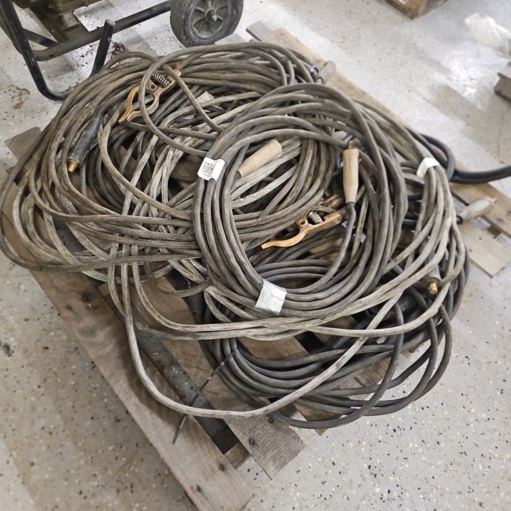 QUANTITY OF WELDING CABLE
