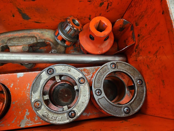 ridgid-pipe-threader-image-3