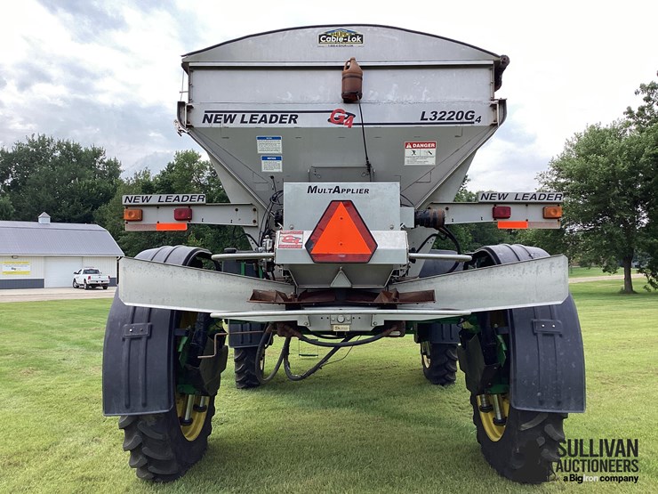 2010-john-deere-4930-image-6