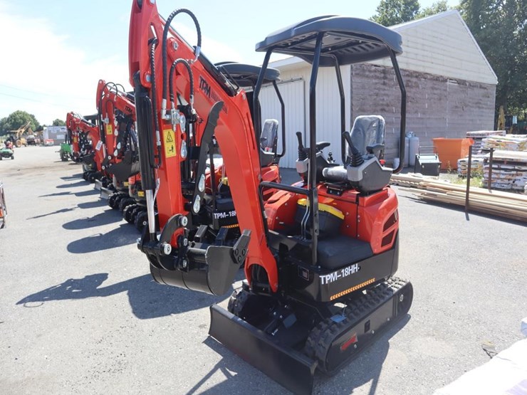 tpm-18hh-mini-excavator-image-4