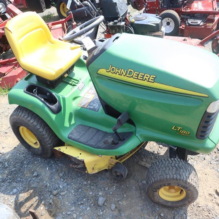 JOHN DEERE LT160