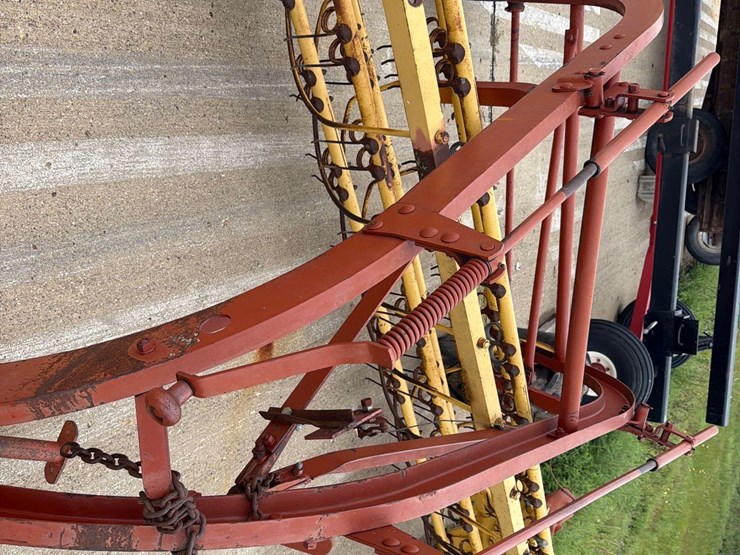 new-holland-55-image-12
