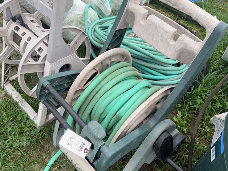 assortment-of-hose-and-2-hose-reels-image-5