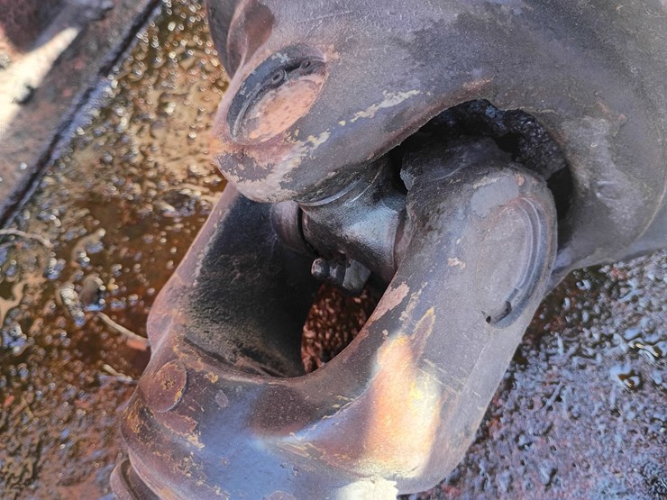 rhino-sr15m-image-15