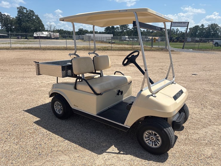 #80-•-club-car-d5-image-2