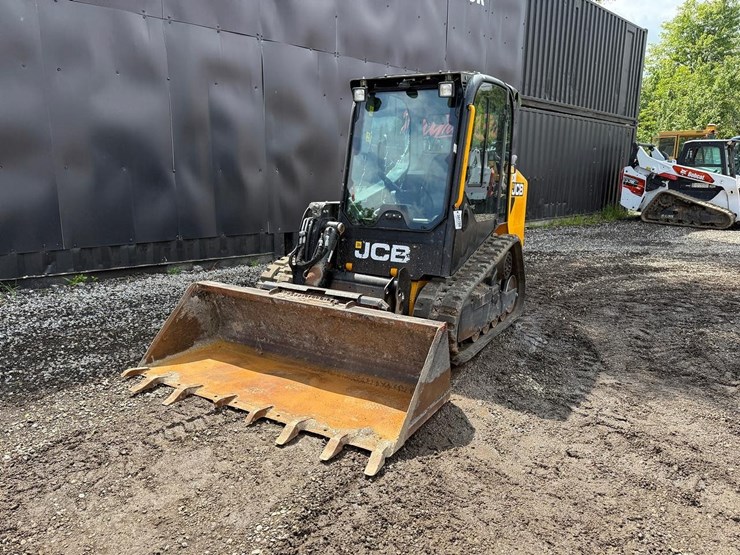 2023-jcb-215t-image-8