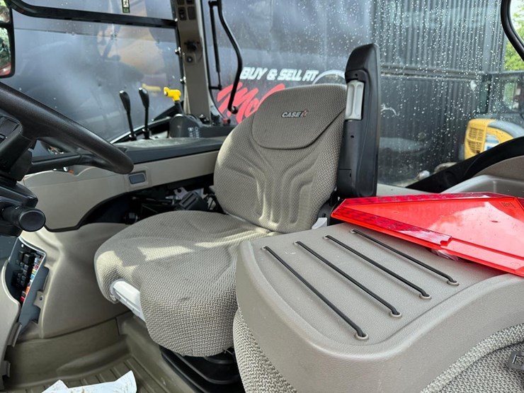 case-ih-vestrum-100-image-21