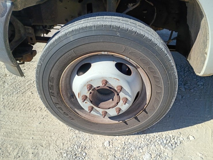 2002-ford-f450-image-58