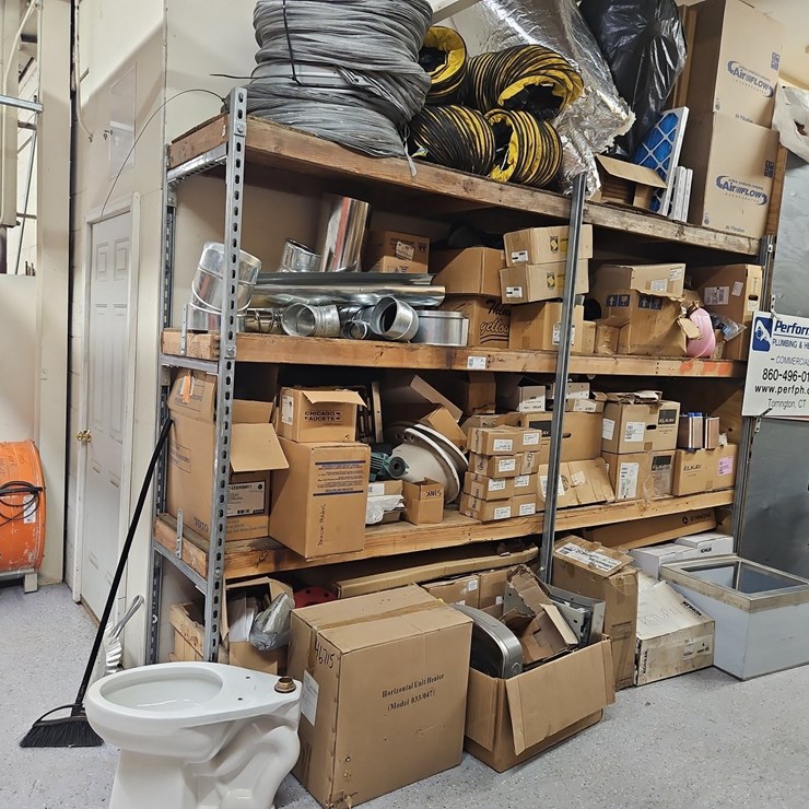 QUANTITY OF ASSORTED PLUMBING SUPPLIES
