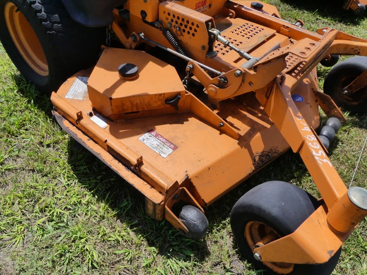 2015-scag-tiger-cat-lawn-mower-image-8