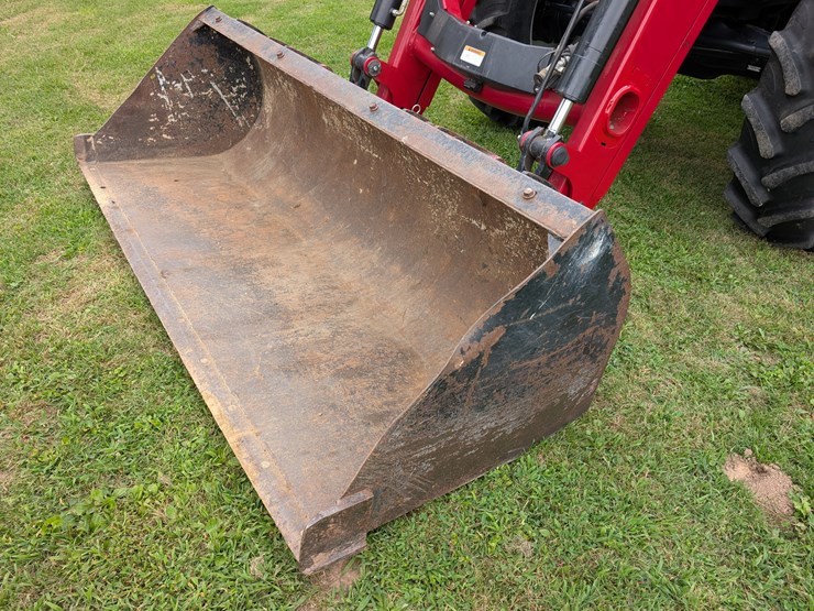 2014-case-ih-maxxum-125-image-12