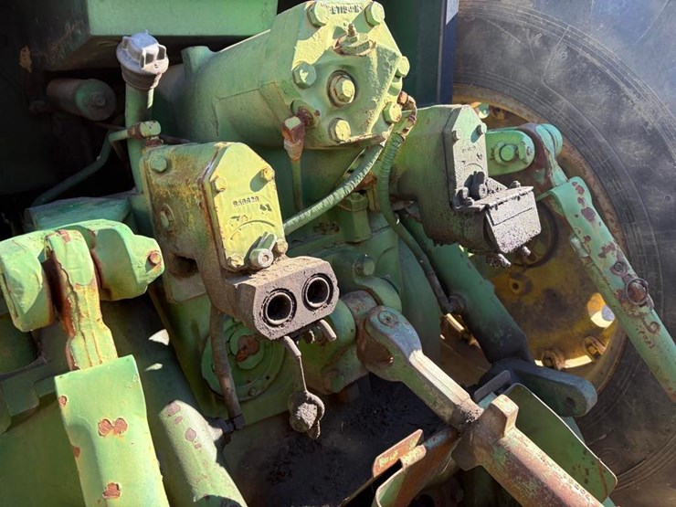 1981-john-deere-4840-image-11