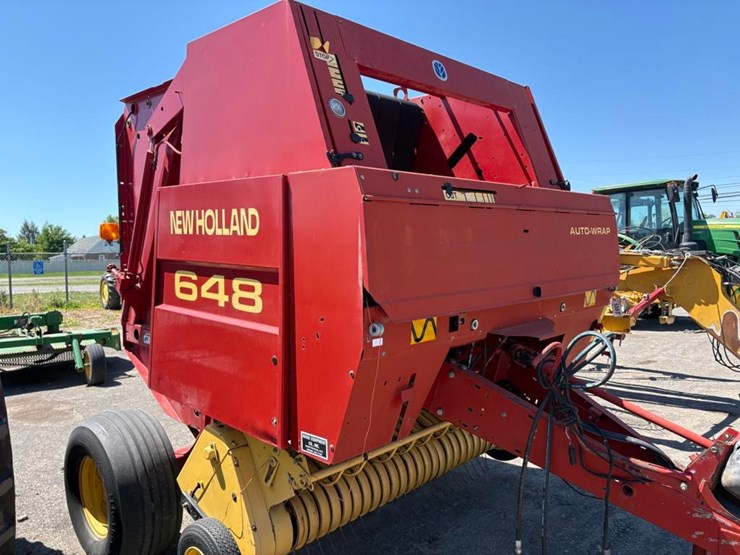 new-holland-648-image-4
