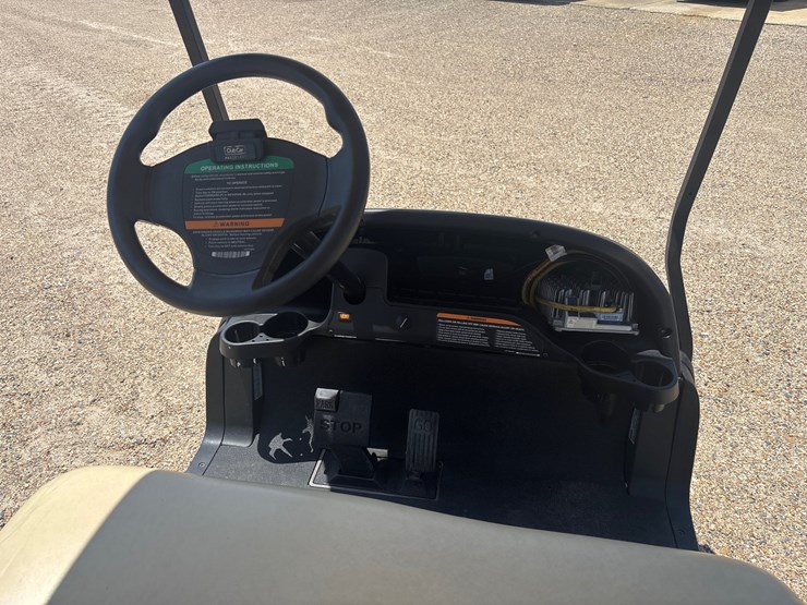 #79-•-2022-clubcar-precedent-image-6