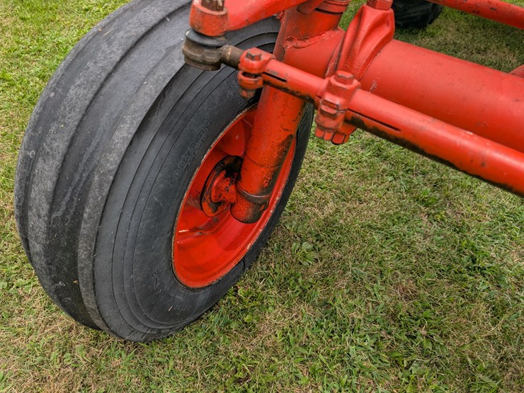 case-730-tractor-image-69