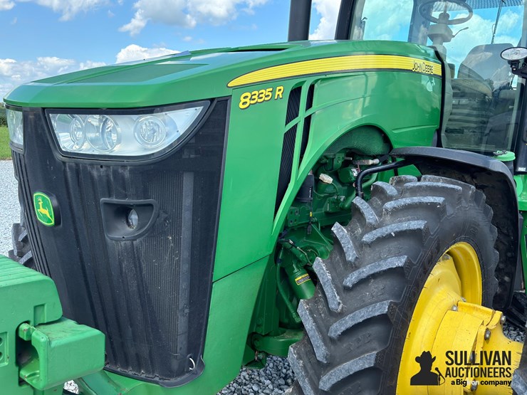 2012-john-deere-8335r-image-9