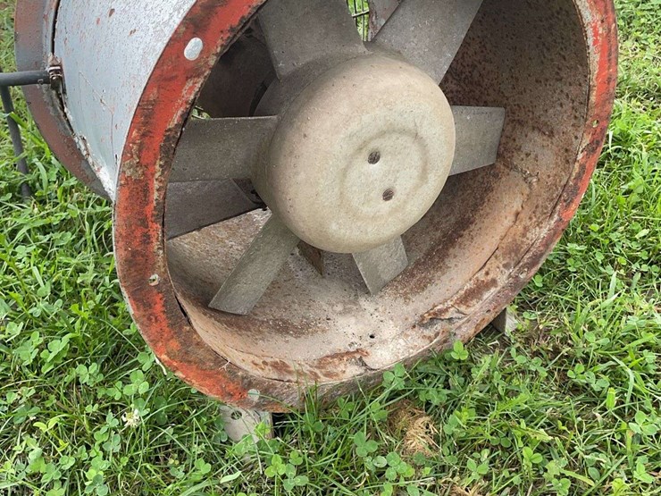 18"-grain-bin-fan-with-motor-image-2