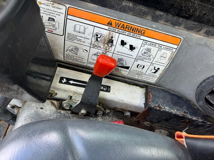 bobcat-t110-image-29