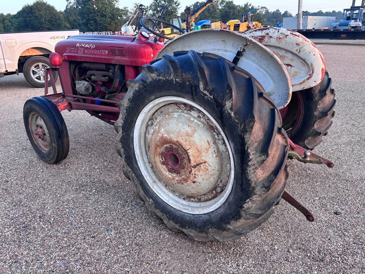 1958-ford-601-workmaster-image-14