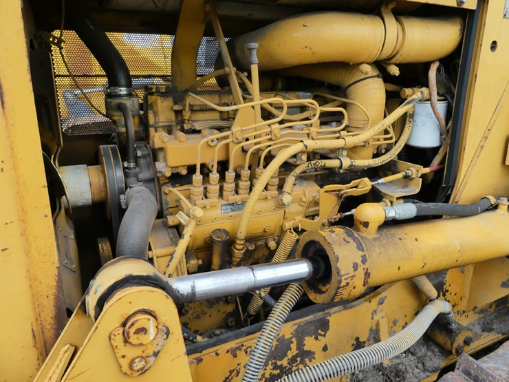 2000-caterpillar-d5c-image-10