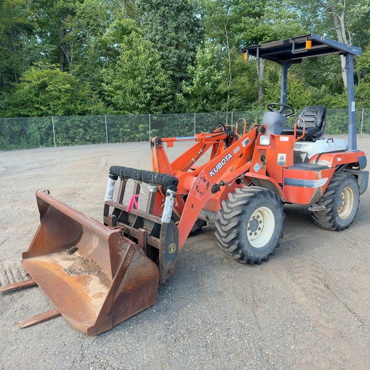 2001 KUBOTA R420