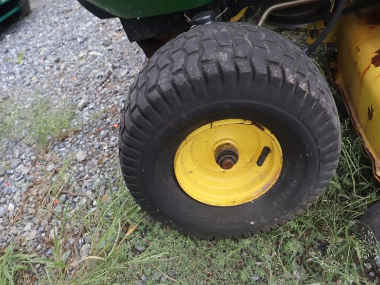 john-deere-d105-image-11
