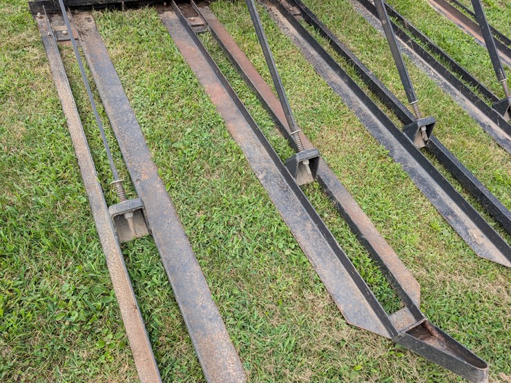 square-bale-accumulator/mover-image-10