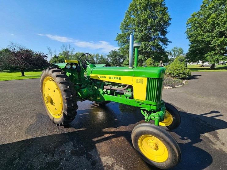 john-deere-530-image-1