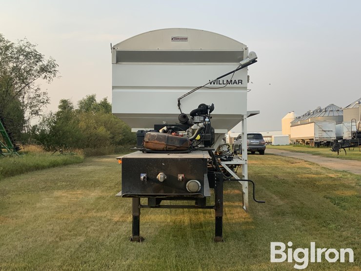 2008-behnke-45’-tri/a-trailer-w/willmar-side-shooter-box-image-2