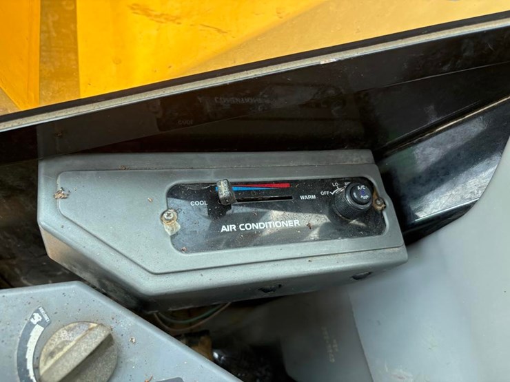 2016-caterpillar-308e2-cr-image-23